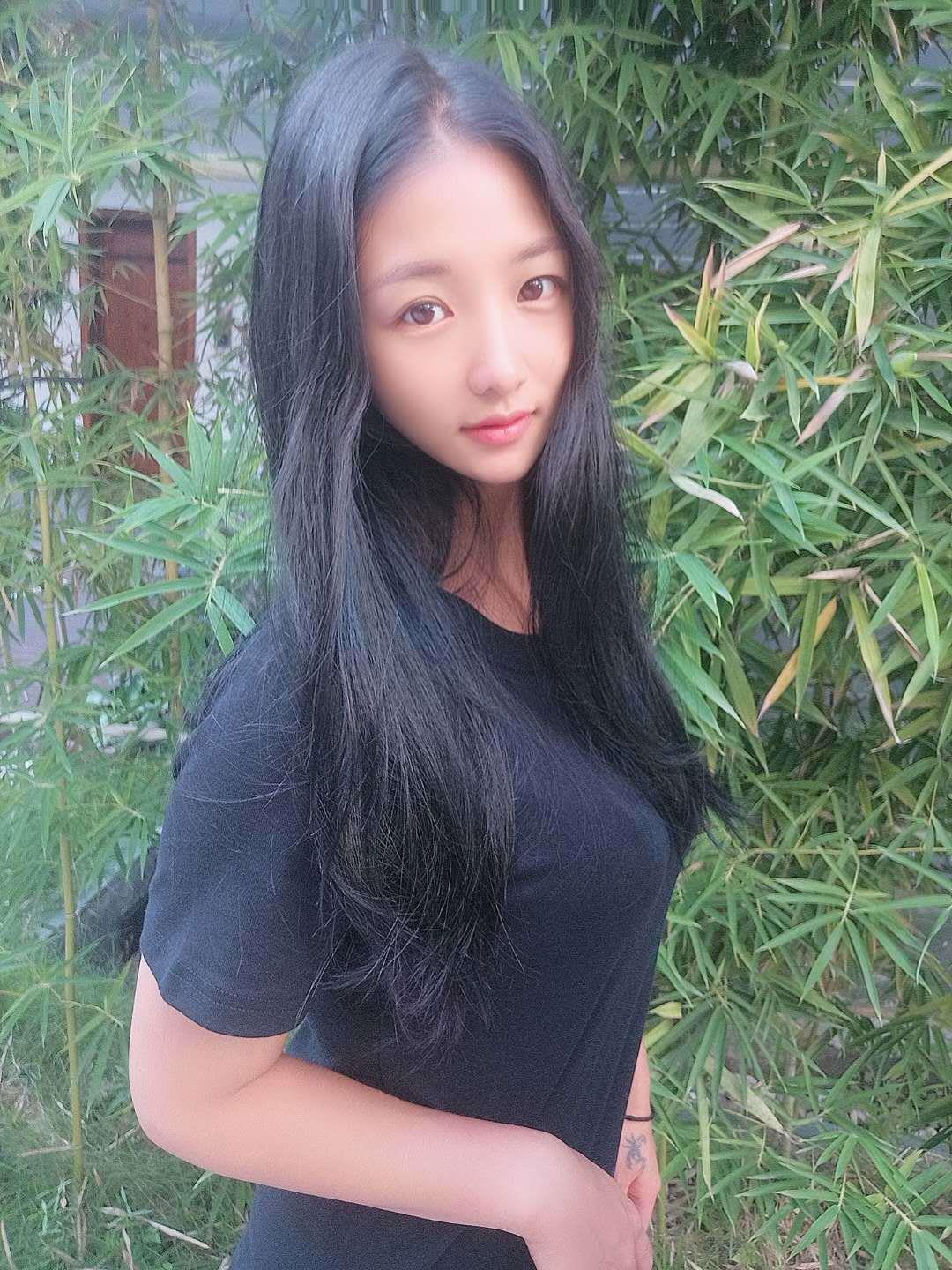 妩媚妖娆的小果(可双飞可ks) 第4张